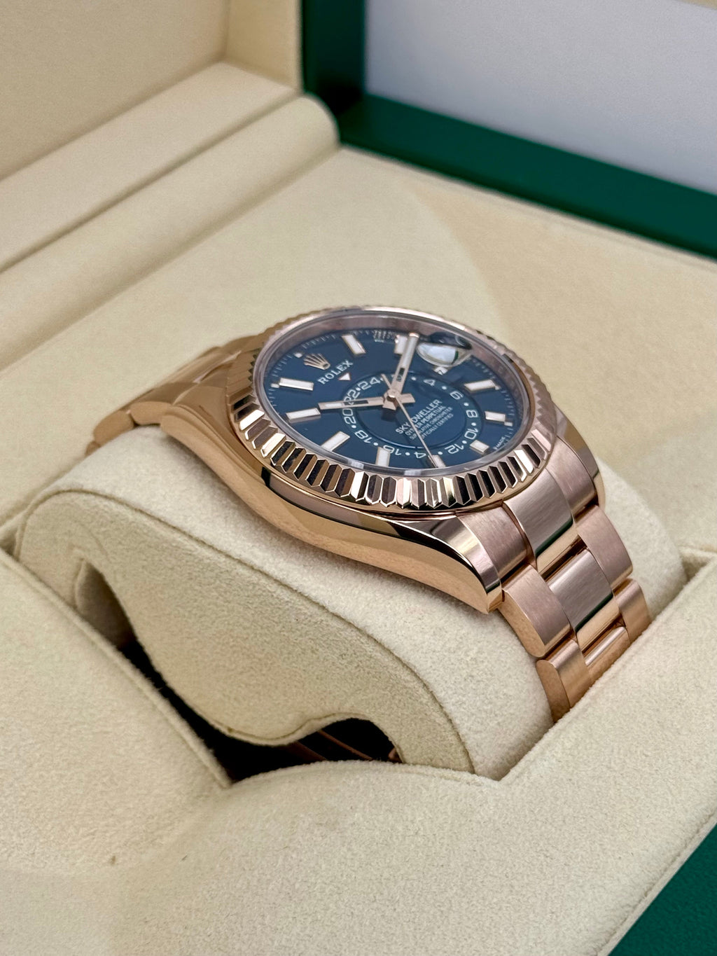 2023 Rolex Sky-Dweller 42mm 336935 Rose Gold Blue Dial