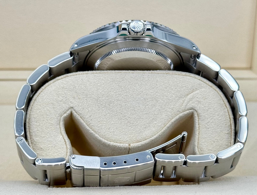 2003 Rolex GMT-Master II 40mm 16710LN Stainless Steel Black Dial