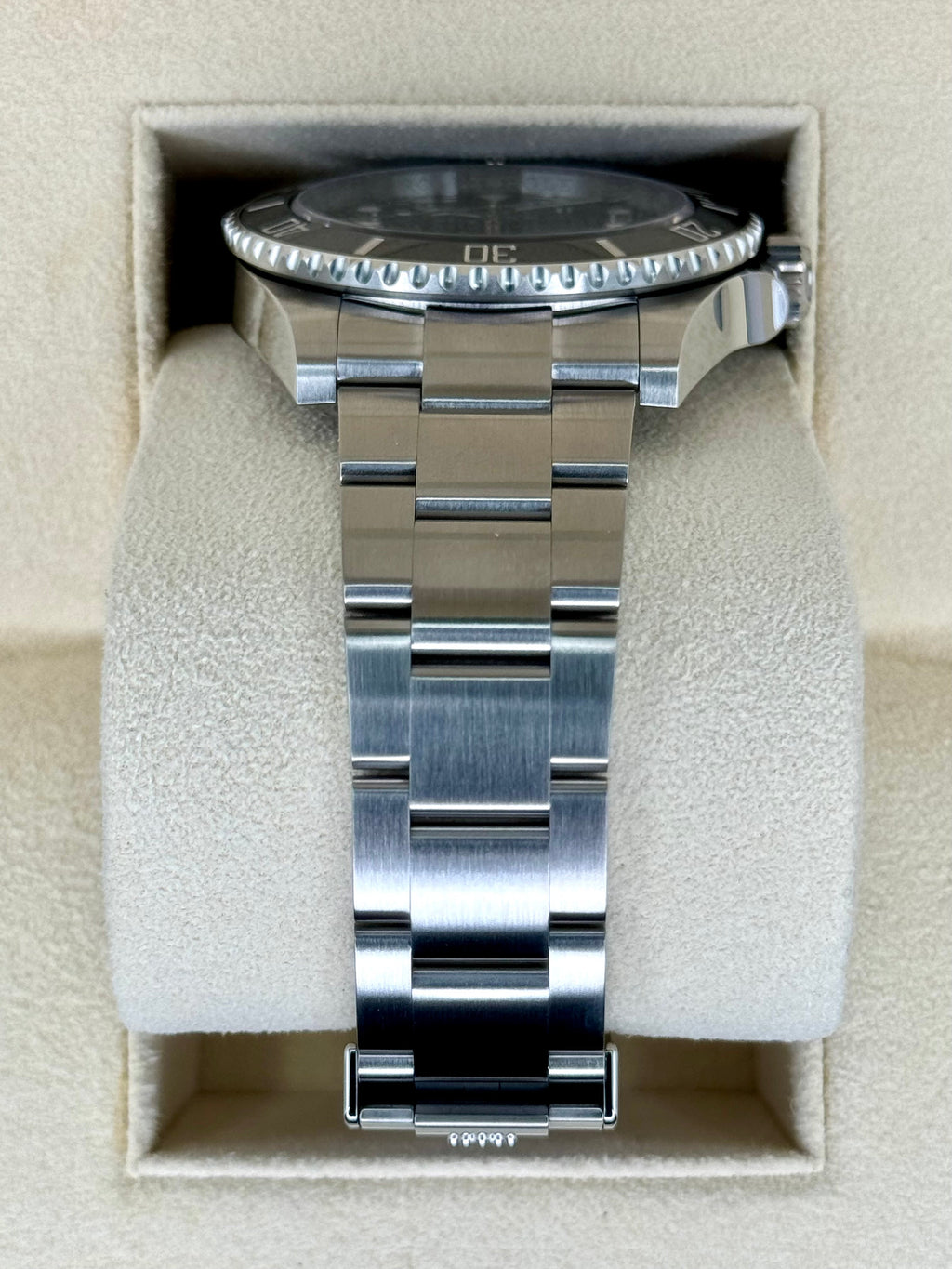 2023 Rolex Submariner 41mm 124060 Stainless Steel Black Dial