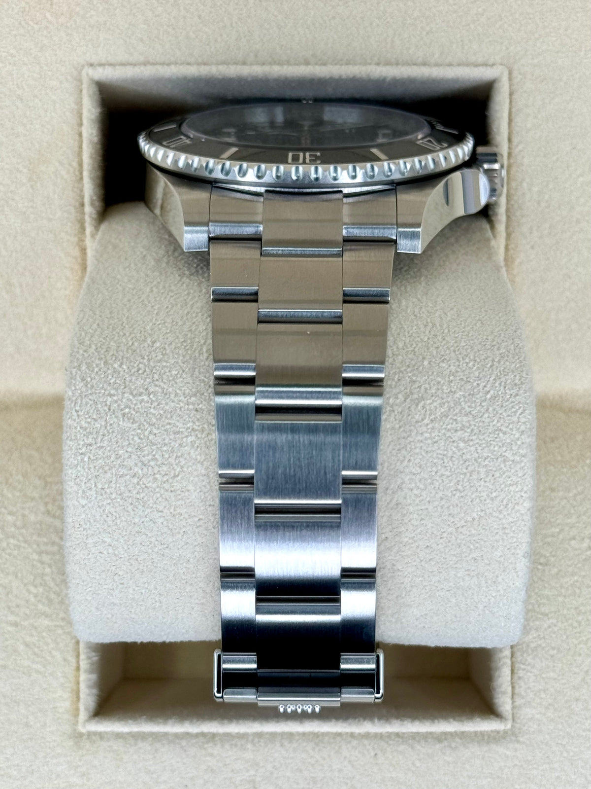 2023 Rolex Submariner 41mm 124060 Stainless Steel Black Dial