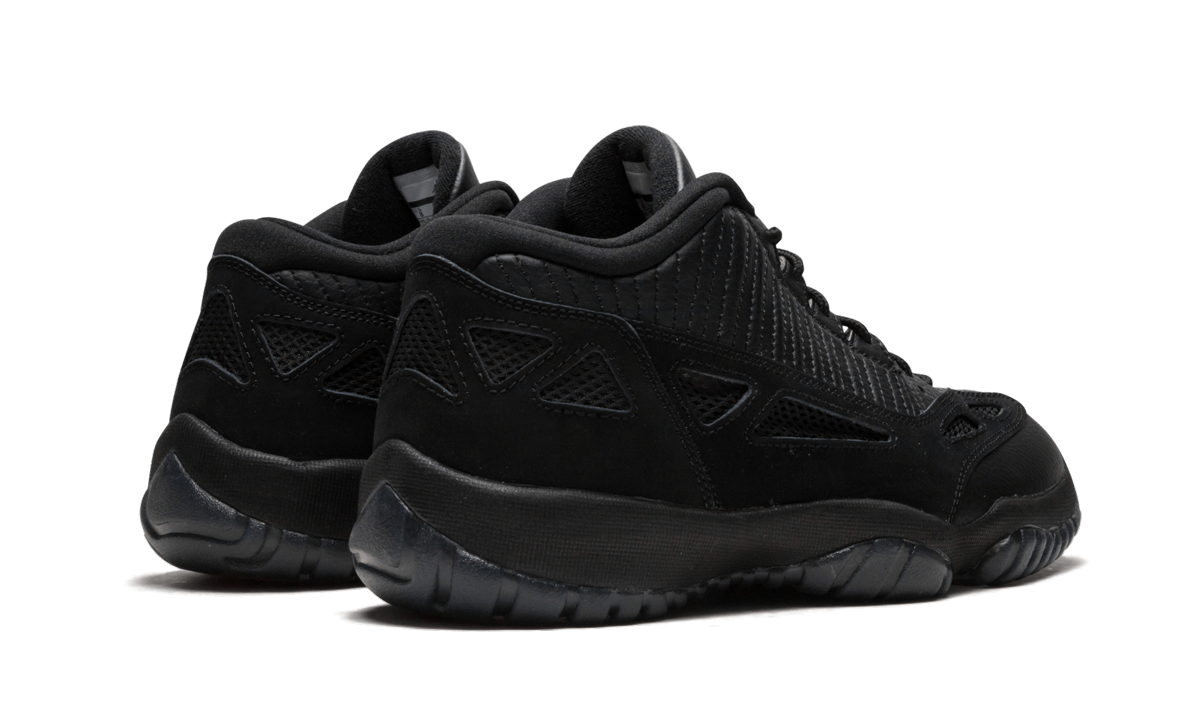 Air Jordan 11 Retro Low "Referee" 306008 003
