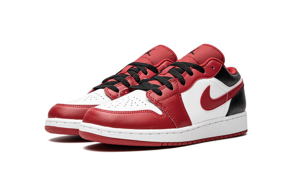 Air Jordan 1 Low GS "Reverse Black Toe" 553560 163