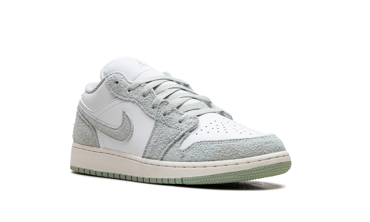 Jordan 1 Low SE GS "White Seafoam" FN9137 131