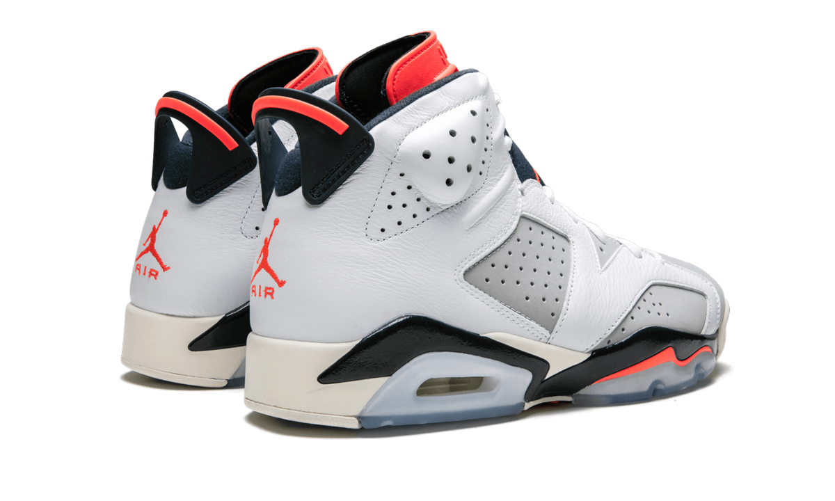 Air Jordan 6 Retro "Tinker Hatfield" 384664 104