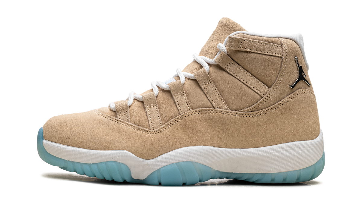 Air Jordan 11 "H-Town" IO8960 707