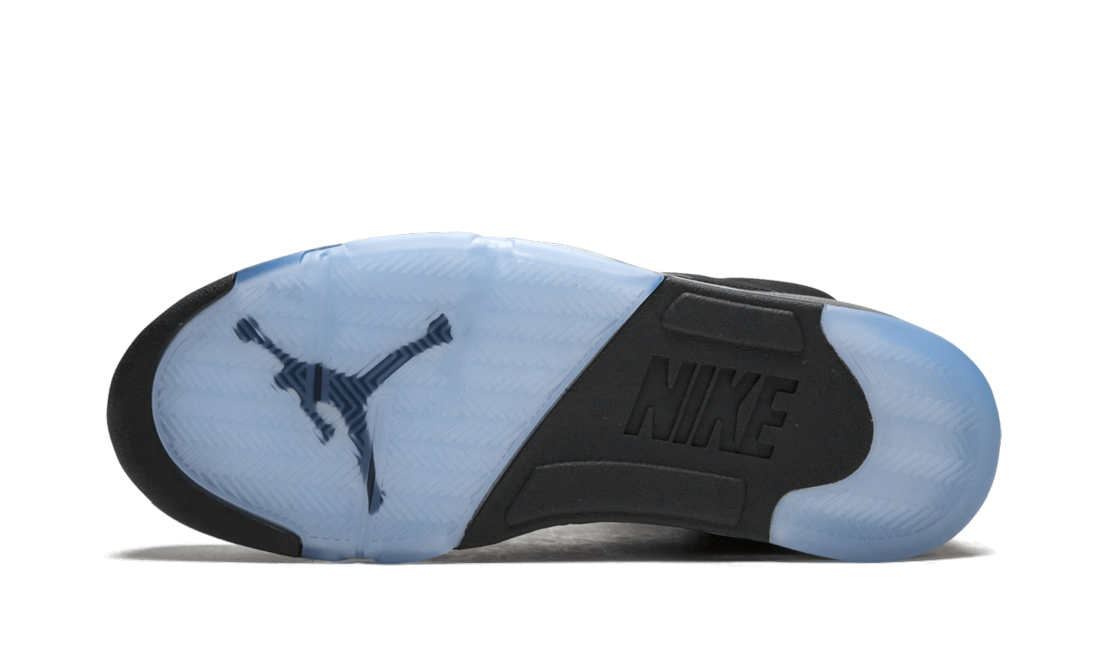 Air Jordan 5 Retro OG "Black / Metallic" 845035 003