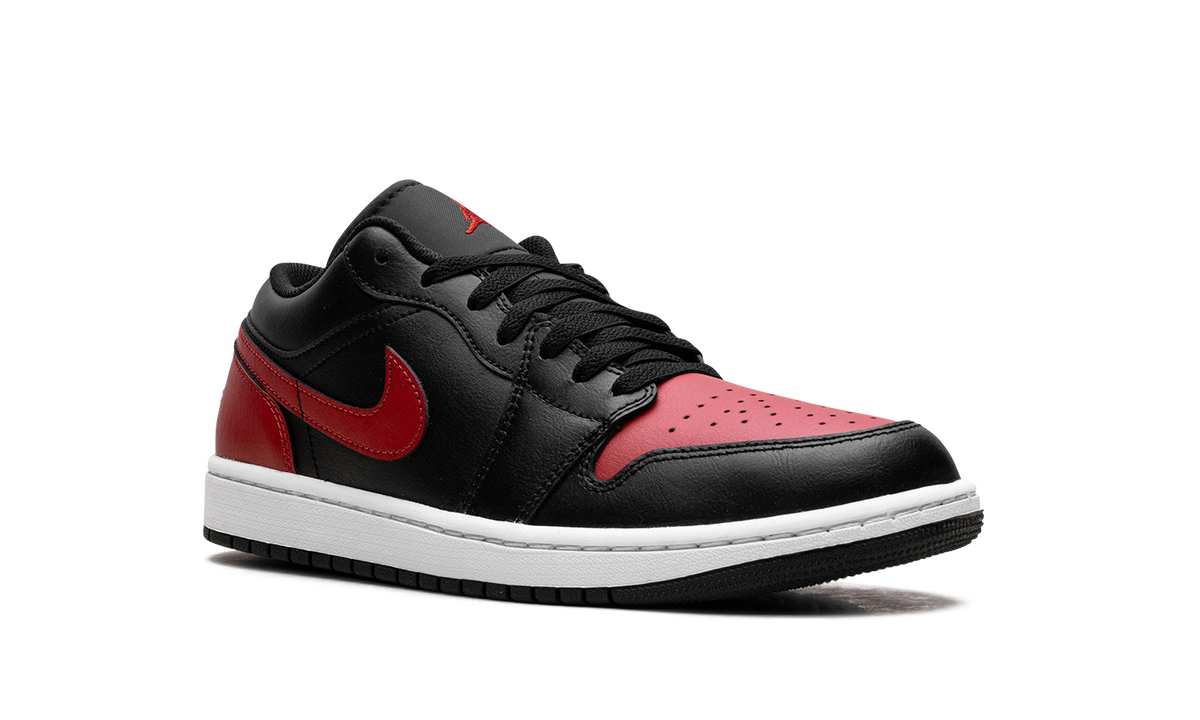 Jordan 1 Low "Bred" 553558 067