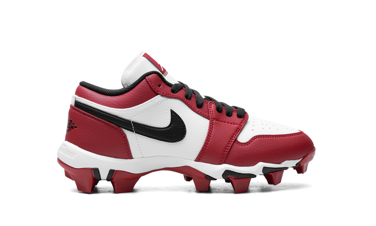 Jordan 1 Low Cleat "Chicago" HF6885 106