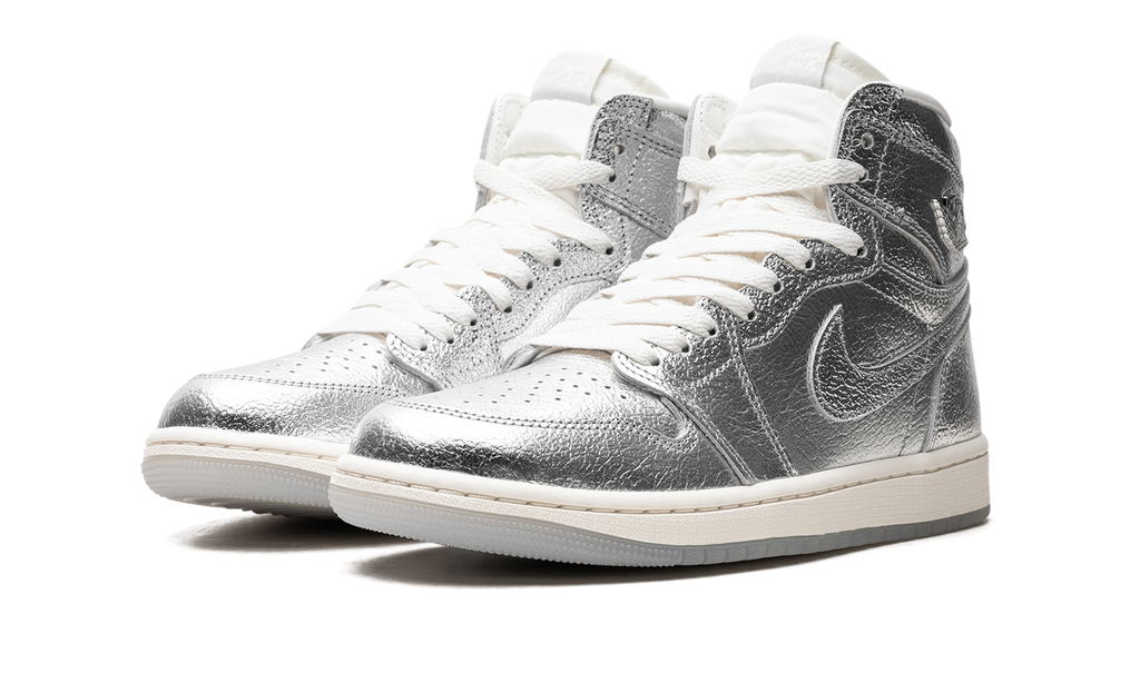 Air Jordan 1 High OG WMNS "Metallic Silver" FN7249 001