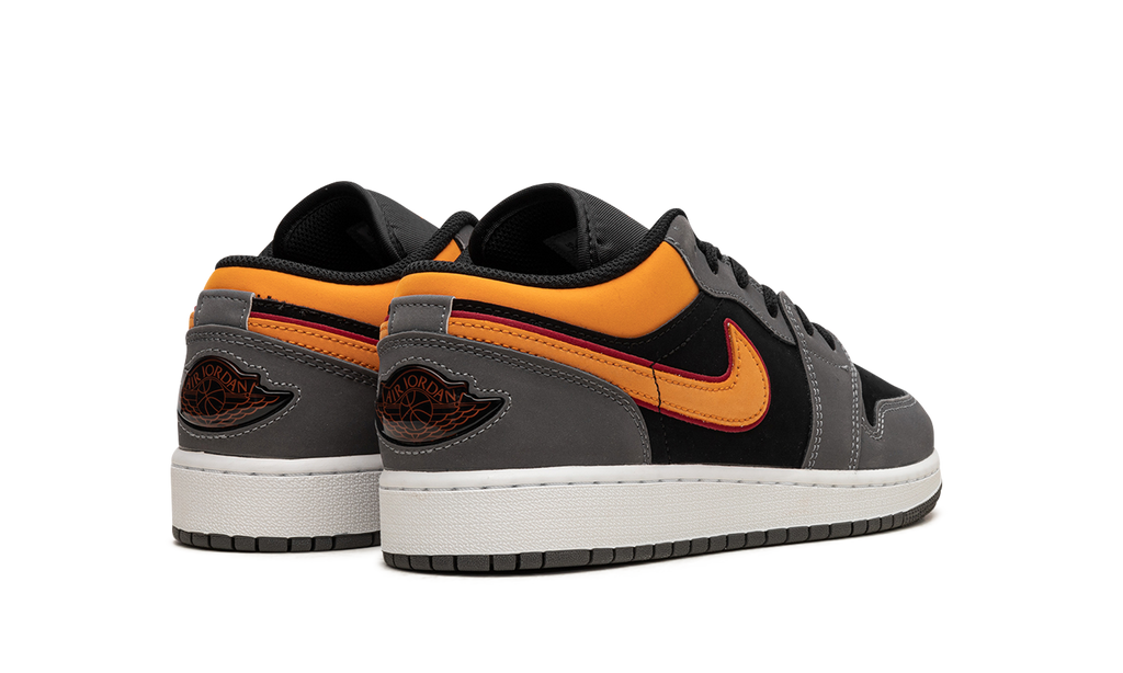 Air Jordan 1 Low SE GS "Vivid Orange" FN7671 008