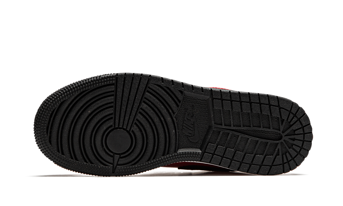 Air Jordan 1 Low GS "Black Pebbled" 553560 605