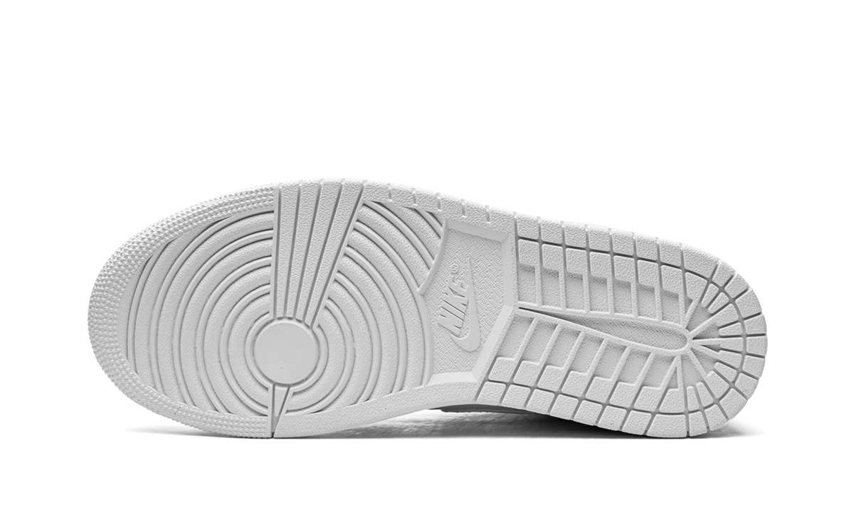 Air Jordan 1 Mid "Triple White" 554724 136