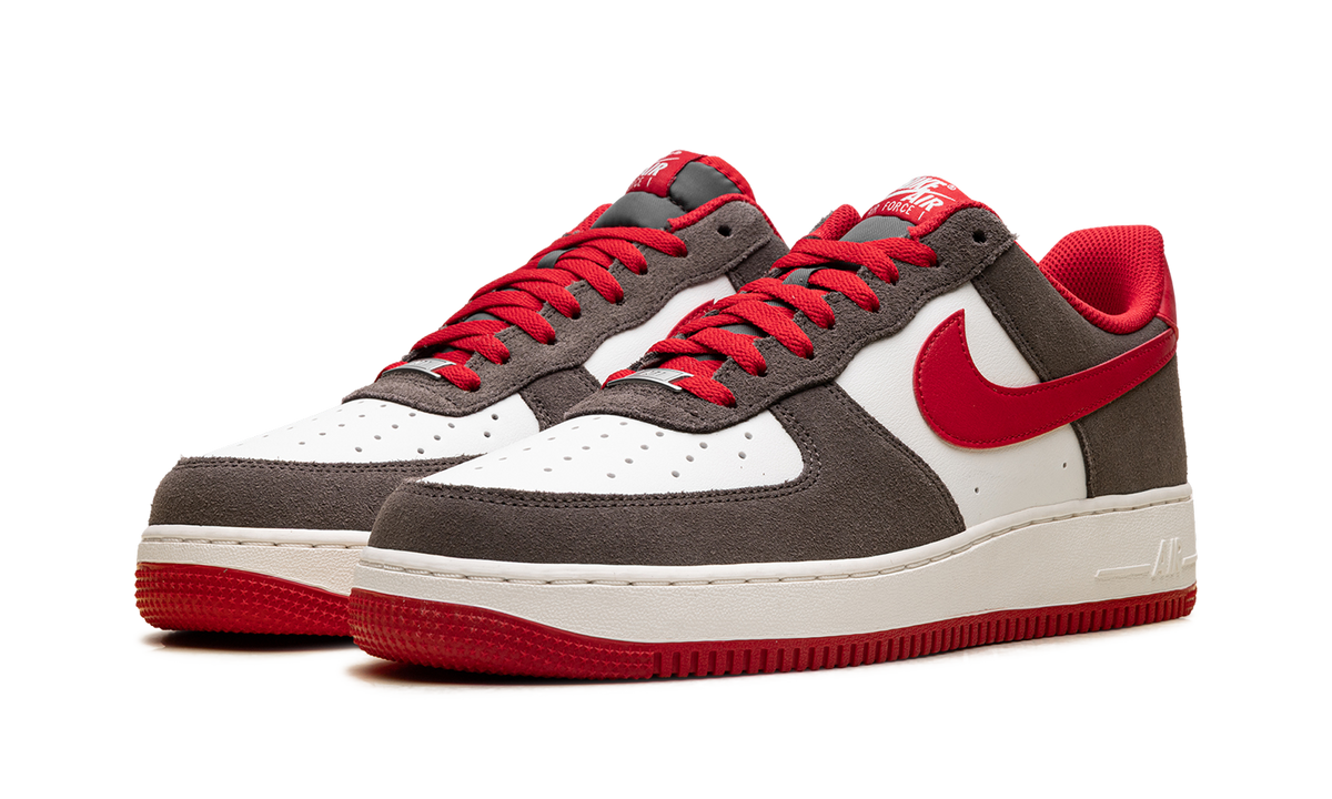 Air Force 1 Low '07 LV8 "Cave Stone University Red" FQ8714 201