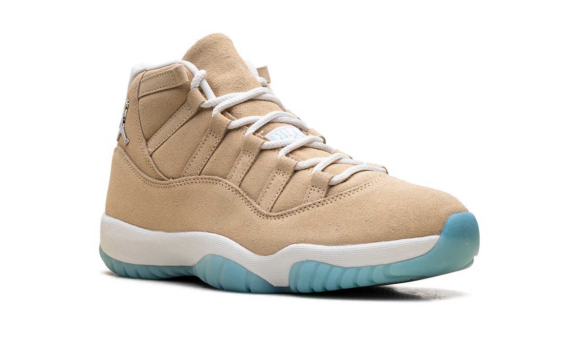 Air Jordan 11 "H-Town" IO8960 707