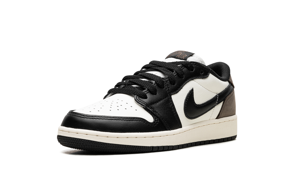 Air Jordan 1 Low OG GS "Mocha" CZ0858 102