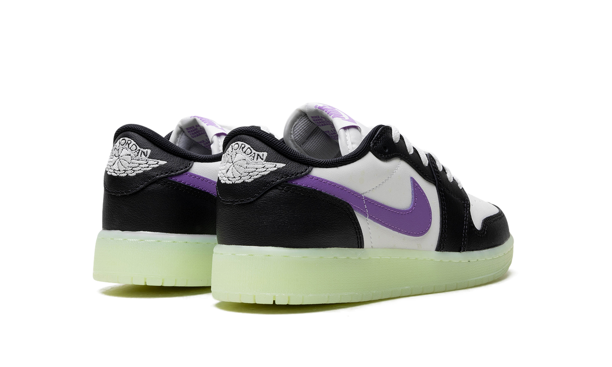 Air Jordan 1 Low GS "Black Raspberry" HF0410 001