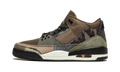Air Jordan 3 "Patchwork Camo" DO1830 200