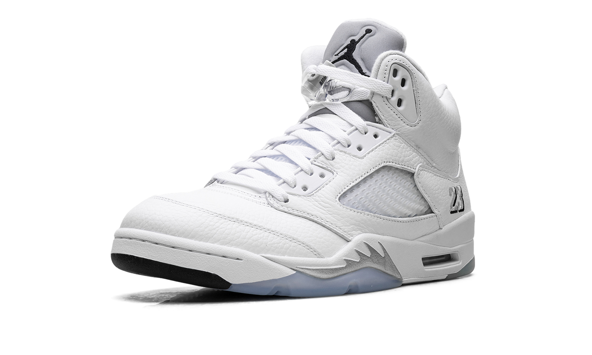 Air Jordan 5 "White Metallic (2026)" HQ7978 103
