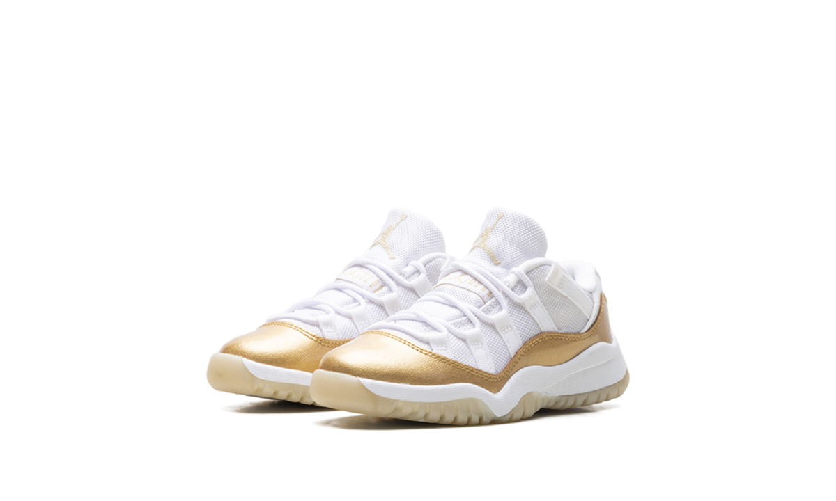 Air Jordan 11 Retro Low PS "Mother's Day" 580522 102