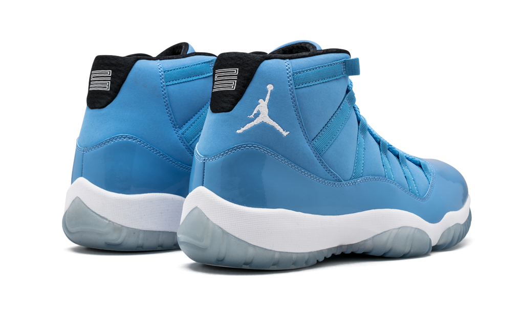 Air Jordan 11 Retro "Pantone" 689479 405